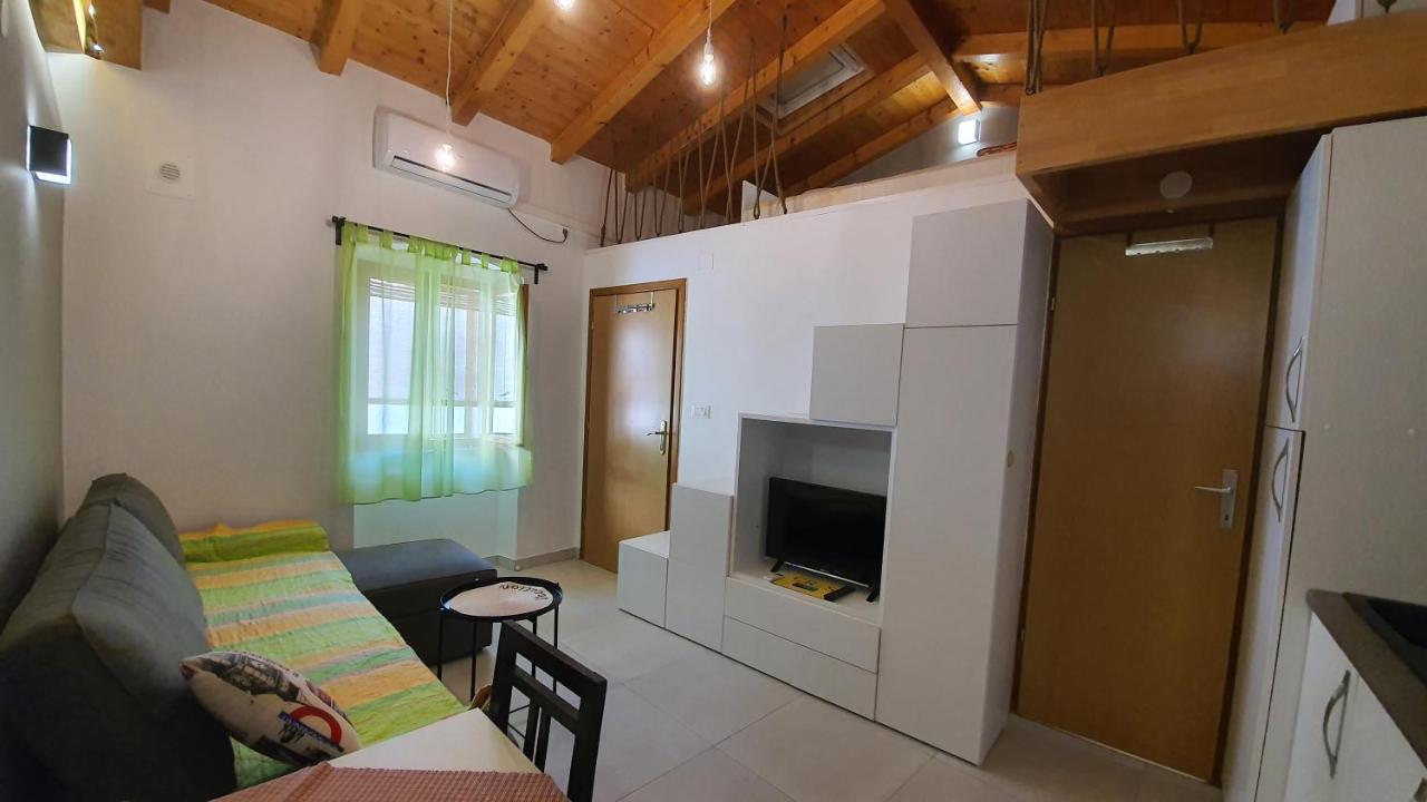 Franceska Apartmani Црес Екстер'єр фото